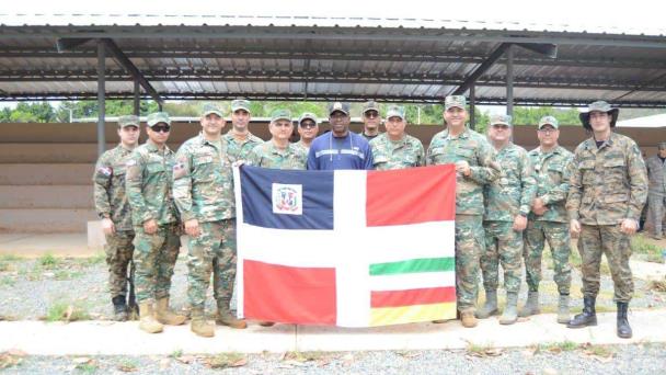 Ejército de República Dominicana vuelve a ganar en el torneo de tiro con fusil