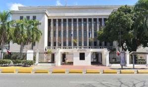 Minerd dice que gastó más de RD$120 mil millones en docentes en el 2023