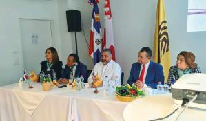 Funcionarios pueden ser castigados por aumentar programas sociales