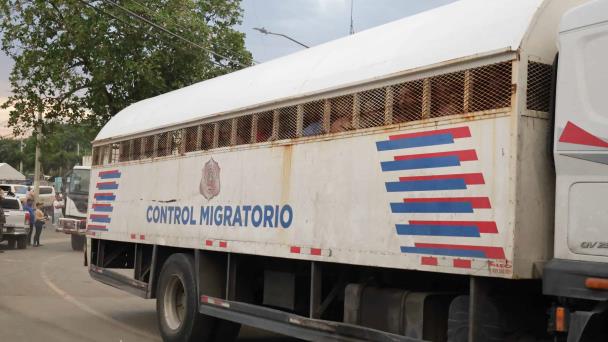 Un total de 580 presos han sido trasladados tras incendio en La Victoria