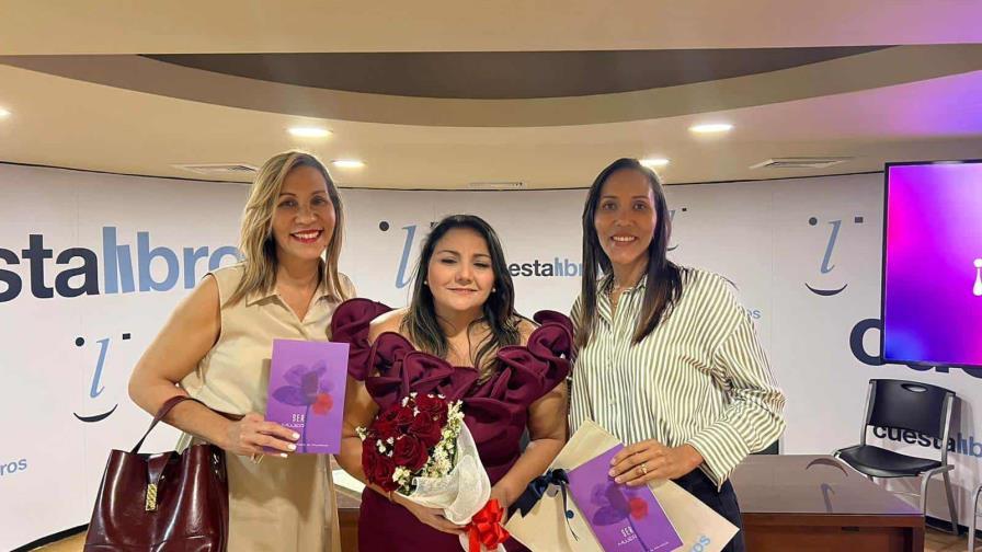 Comunicadora Betty Hernández presenta el libro Ser Mujer