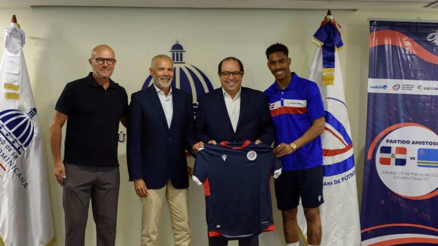 Junior Firpo demuestra su compromiso con la selección nacional dominicana de fútbol