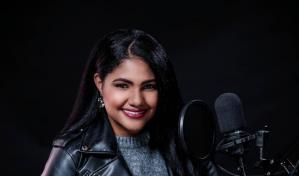 Locutora dominicana gana primer lugar en el reto The Voice is Blind, de VO Atlanta