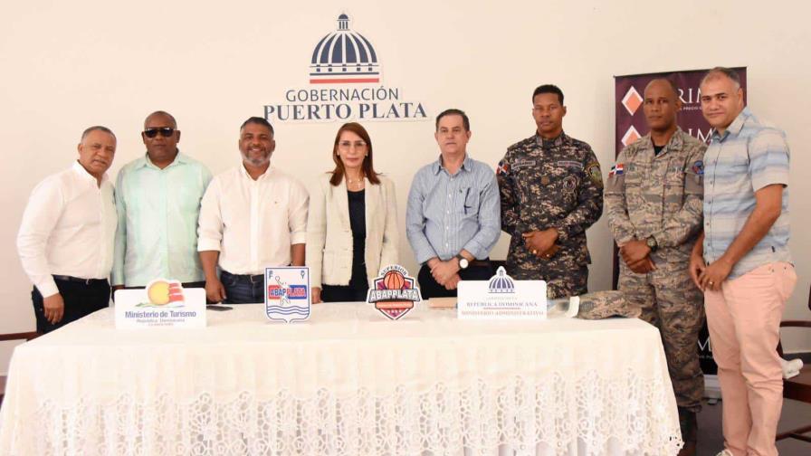 Dedican el torneo de baloncesto de Puerto Plata al Presidente Abinader y a Senadora Bournigal