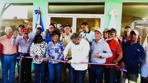 El FEDA entrega local a la Asociación de Ganaderos de Sabana de la Mar