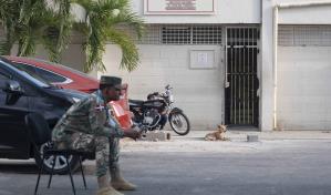 Tímida presencia de familiares de presos de La Victoria en el Inacif