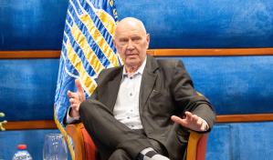 Pierre Schori: “El mundo anda mal, lo único positivo viene de América Latina”