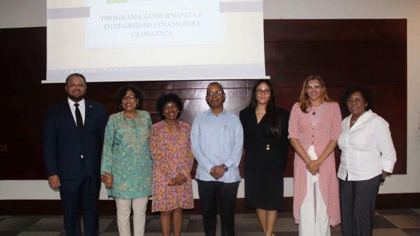 Participación Ciudadana presenta estudios sobre transparencia y delitos ambientales en RD