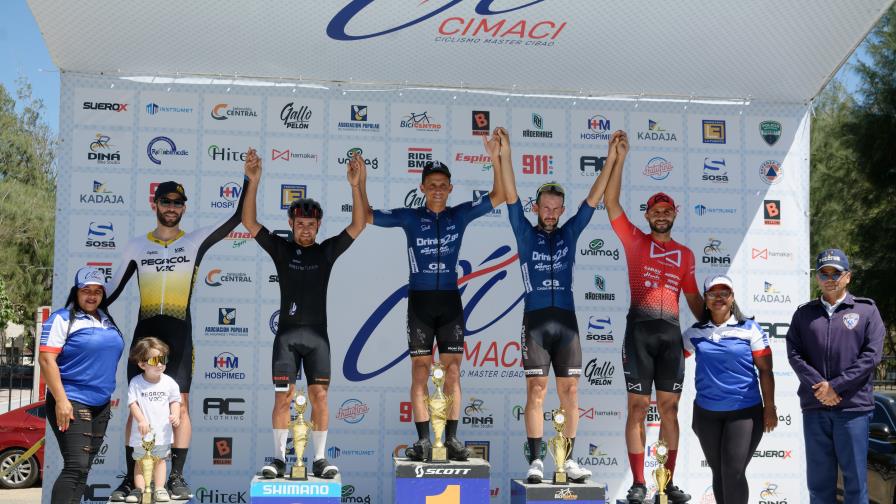 Valerio, Sánchez, Ruiz y  Restituyo ganan 1era del Ciclismo Master del Cibao