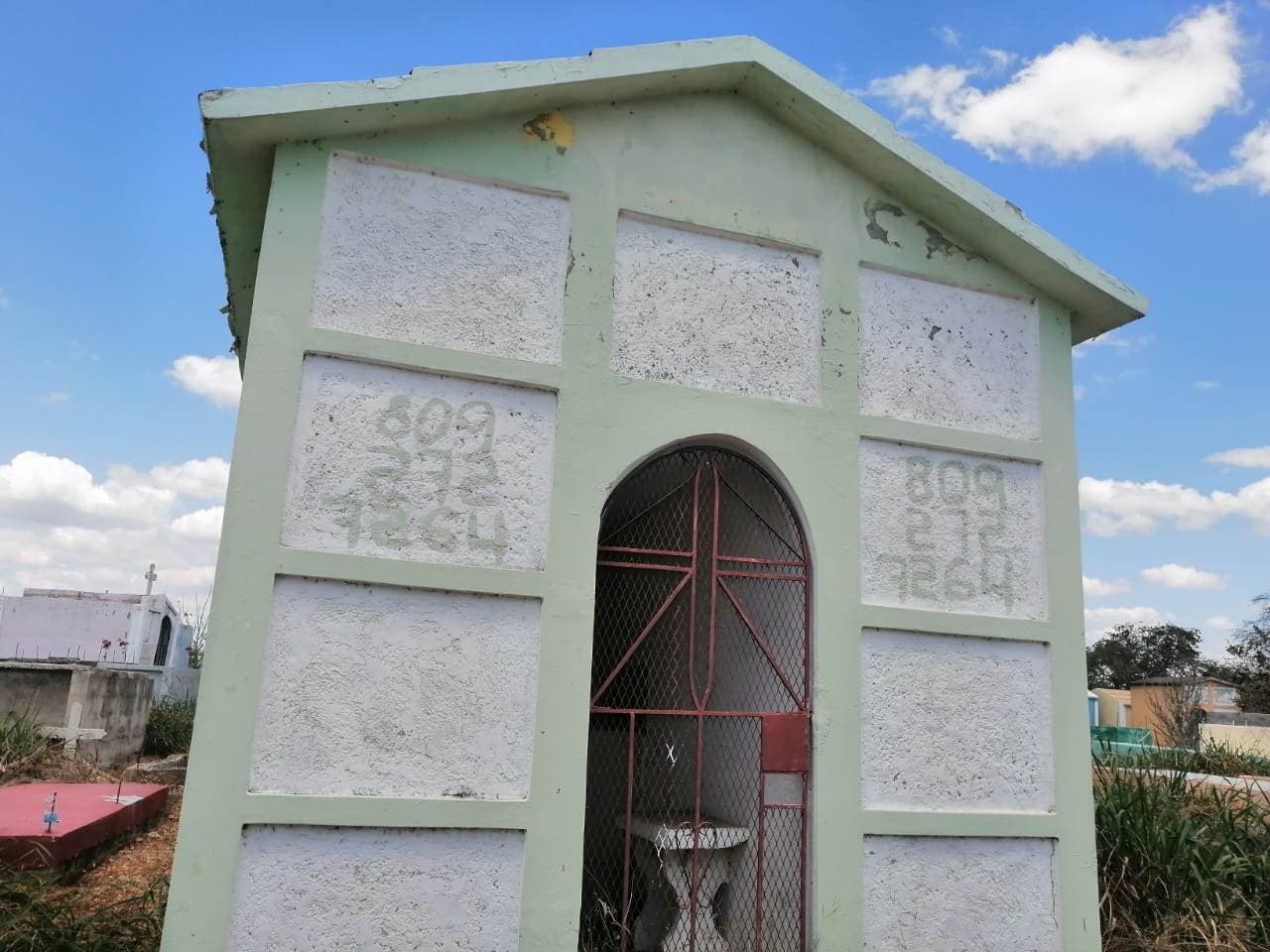 Panteón en venta en el cementerio Cristo Salvador. 