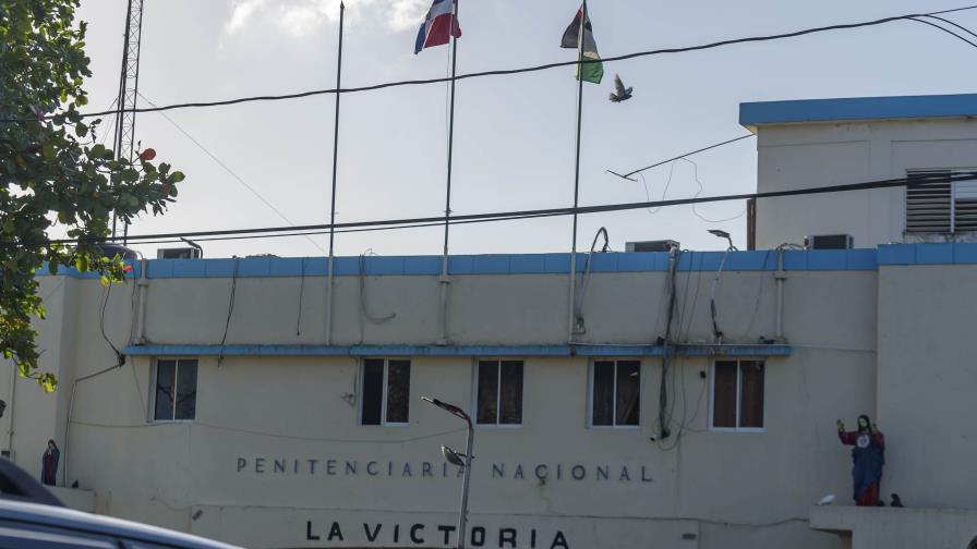 Destituyen a la coronela Gil Morales como directora de la cárcel La Victoria