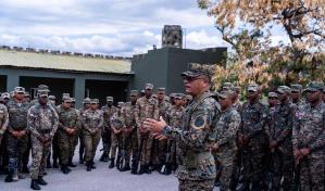 Comandante del Ejército inspecciona la zona sur y suroeste de la frontera con Haití