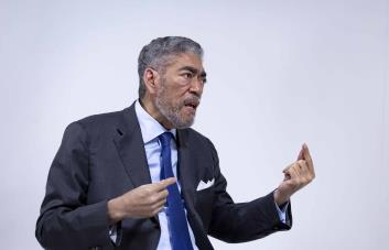 Miguel Mejía: “Con Cuba se está desarrollando una política de terrorismo económico”