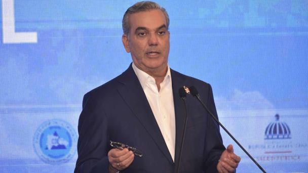 ¿Cómo pasarán Luis Abinader y Raquel Arbaje la Semana Santa?