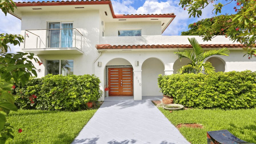 La escasez y el alto costo de la vivienda en Miami golpean sin tregua