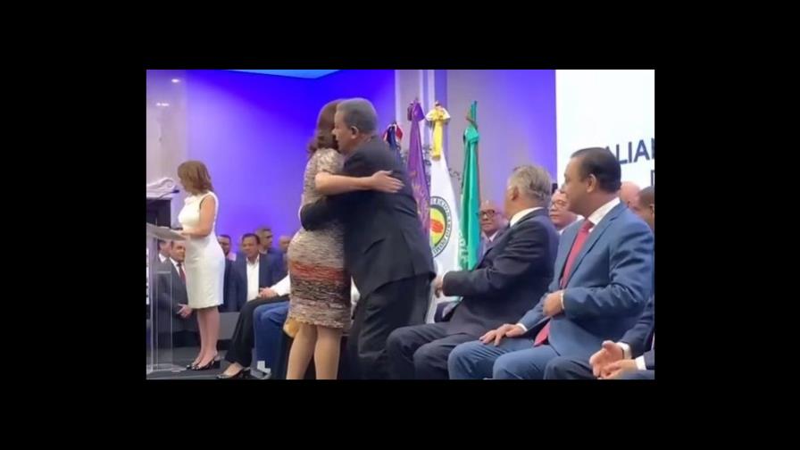 El abrazo de Leonel y Margarita que se volvió viral