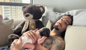 Las tiernas fotos con las que Maluma celebra sus primeros 15 días como papá