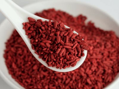 Dos muertos en Japón por productos con arroz de levadura roja