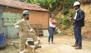 Fundación Refidomsa asistirá a madre que solicitó ayuda para construir su vivienda