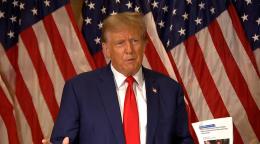 Trump dice que Zelenski tiene que llegar a un acuerdo con Rusia
