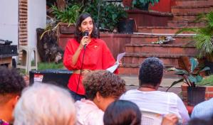 Virginia Antares comparte sus propuestas con artistas en un “Conversao Cultural”