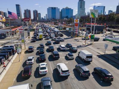 Nueva York cobrará peaje a fin de combatir el congestionamiento