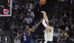 Con 28 puntos de Doncic, Mavericks aplastan 132-96 a Kings