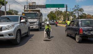 Hoyo conocido en avenida 25 de Febrero, pero ignorado por las autoridades