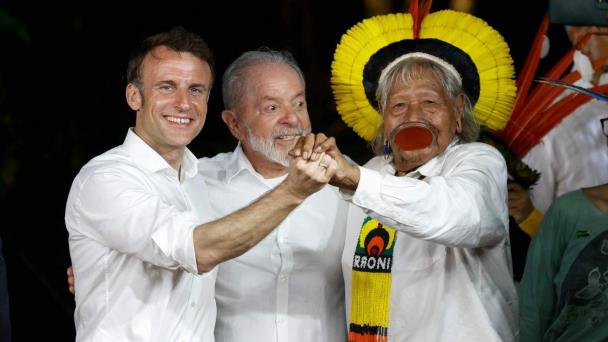 Lula y Macron anuncian plan de inversiones para economía sostenible en Amazonía