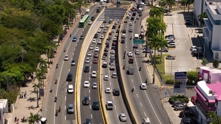 Reabren tránsito por el paso a desnivel de la 27 de Febrero tras derrumbe que dejó nueve muertos