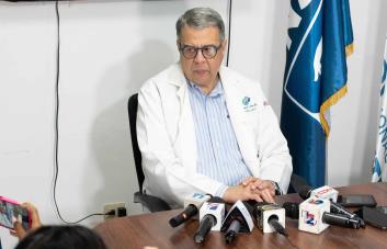 El director del Servicio Regional de Salud Norcentral tiene ocho días hospitalizado