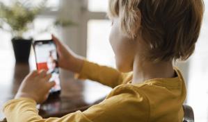 ¿Sabías que existen aplicaciones camufladas en el móvil de nuestros hijos?