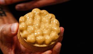 El nuevo color del chocolate no es ni blanco ni negro ni con leche, sino pol&eacute;mico