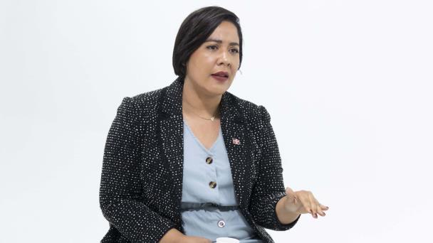 Cafecito político con Priyanka Rodríguez, candidata a diputada de FNP