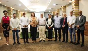 Adompretur realiza encuentro con directores de medios