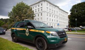 Dos policías de Vermont remitidos a la corte de desviación después de cargos de peligro imprudente