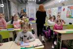 Ucrania improvisa escuelas subterráneas para proteger a los niños