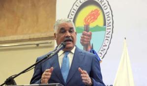 Miguel Vargas rechaza en&eacute;rgicamente apertura de canal haitiano en Juana M&eacute;ndez