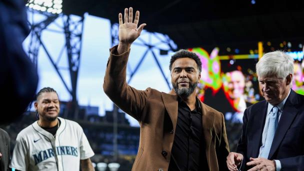 Nelson Cruz acepta continuar como gerente general de RD para Clásico 2026