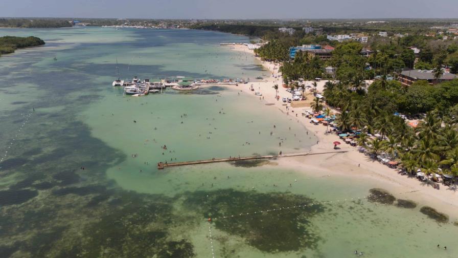 La legendaria Boca Chica, entre las playas más visitadas este Viernes Santo