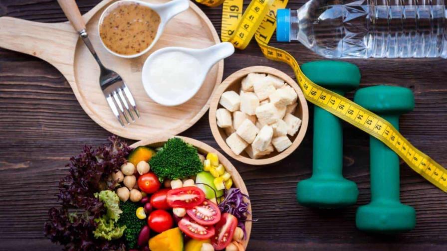 Recomiendan buenos hábitos alimenticios y ejercicios para disminuir riesgos del cáncer de colon