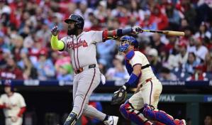 Ozuna forma parte de cuatro compa&ntilde;eros que dieron jonr&oacute;n y Bravos arrollan a Filis, 12-4