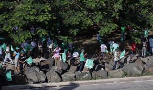 Fuerza del Pueblo no toma pausa en Semana Santa y realiza bandereos