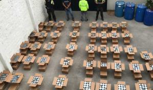 Decomisan más de 1,5 toneladas de cocaína en Ecuador