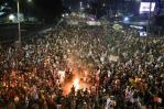Más de 100,000 israelíes protestan en Jerusalén contra Netanyahu para pedir elecciones