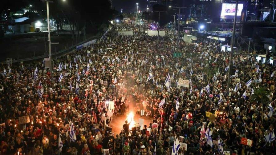 Más de 100,000 israelíes protestan en Jerusalén contra Netanyahu para pedir elecciones