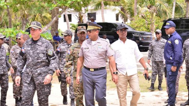 Director de la Policía insta a ciudadanía a un regreso seguro tras asueto de Semana Santa