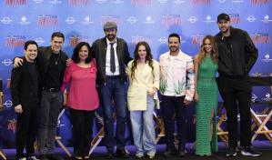 Juan Luis Guerra, feliz por el estreno de su película Capitán Avispa