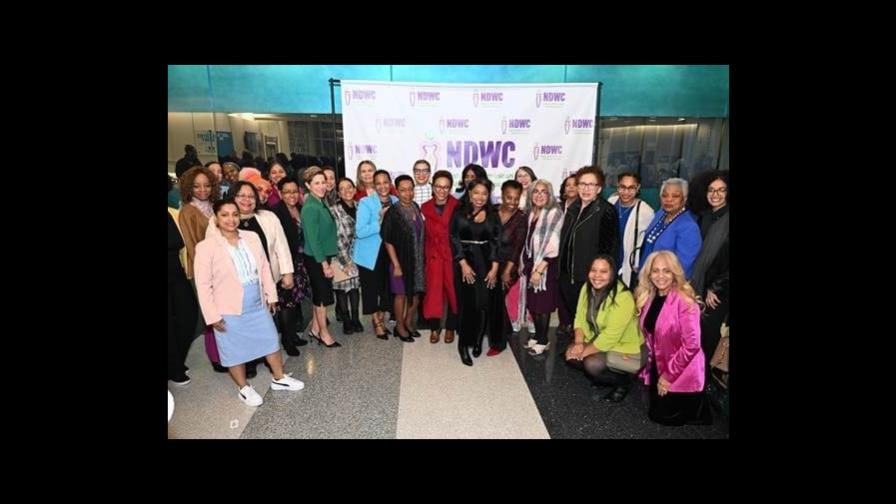 Realizan poderosa Cumbre de Líderes Latinas en New York