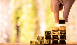 El oro bate otro récord y supera los US$2,260